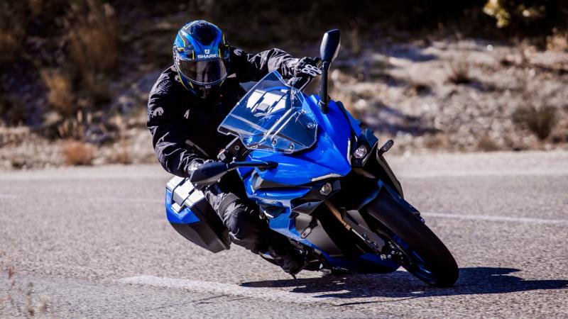 Suzuki GSX-S1000GT νέα μοτοσυκλέτα sport touring 2021