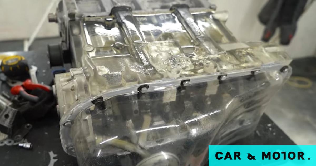 The Russians built the first transparent engine – watch the amazing creation