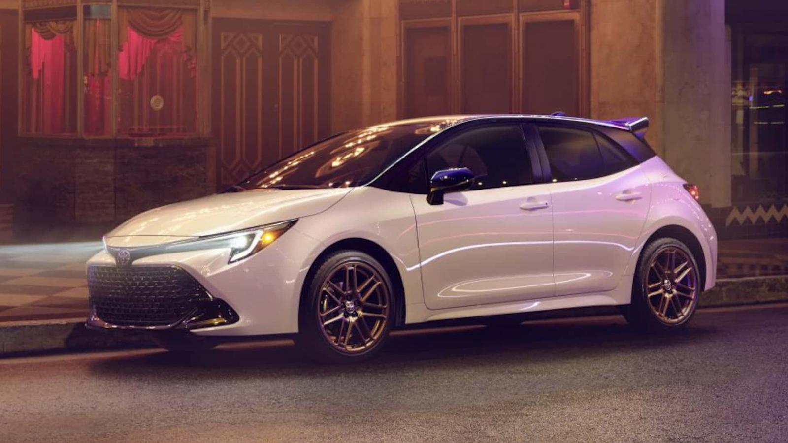 Νέα στιλιστική έκδοση Nightshade για την Toyota Corolla Sportlive.gr