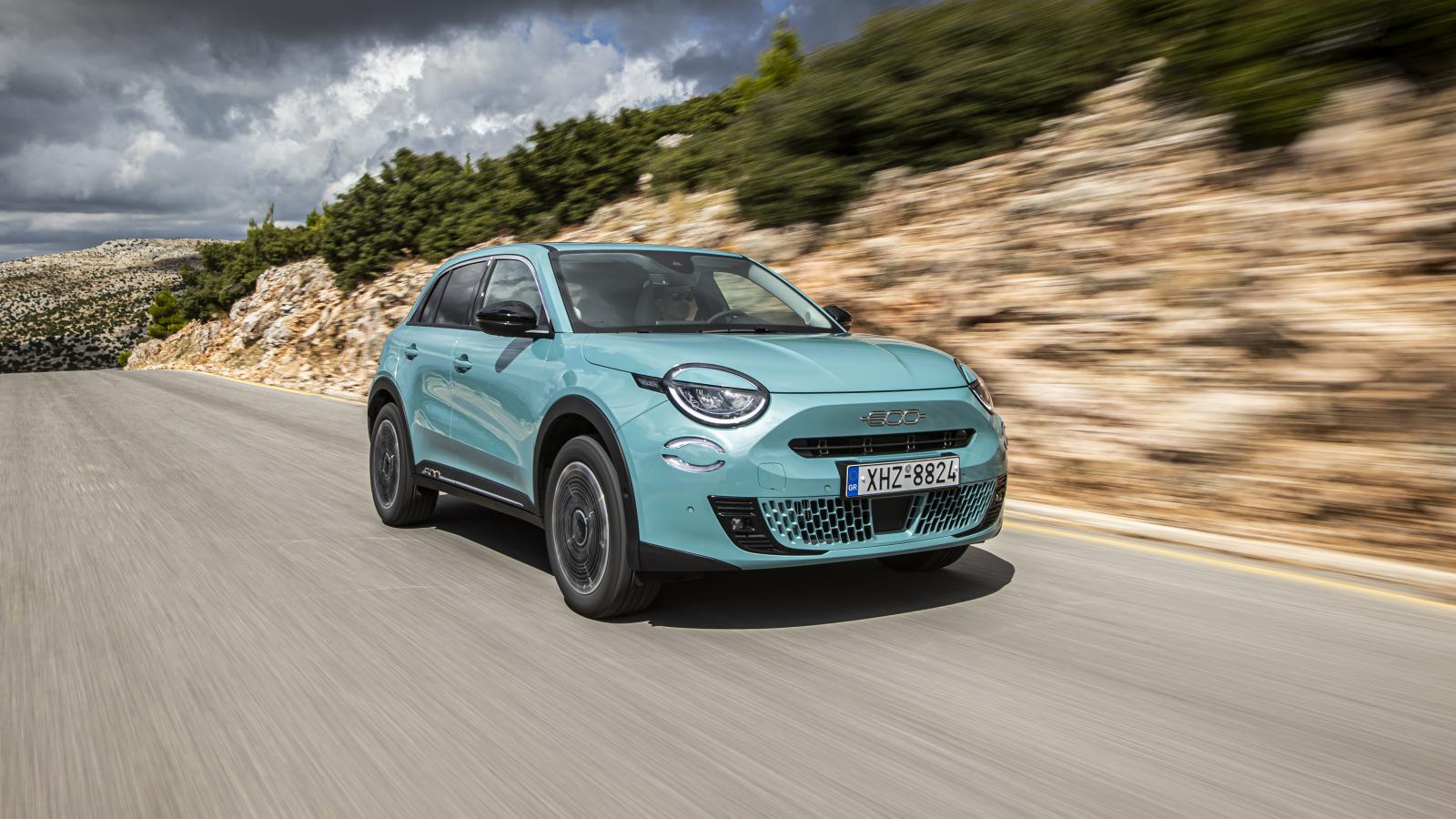 Fiat 600 Hybrid Icon: Ετοιμοπαράδοτο, με αυτόματο κιβώτιο και 24.490 ...