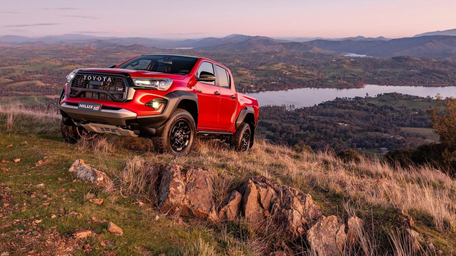 Όλα τα Νέα για το Toyota Hilux GR Sport