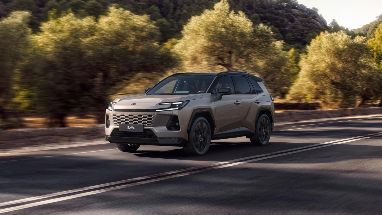 Νέο Toyota RAV4: Αυτές είναι οι τιμές του στην Ελλάδα | carandmotor.gr