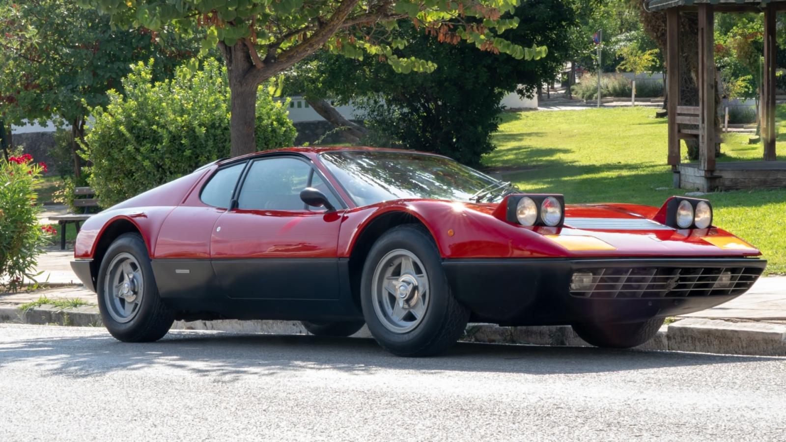Μια σπάνια Ferrari βγήκε στους δρόμους της Αθήνας -Ποια είναι, πόσο ...