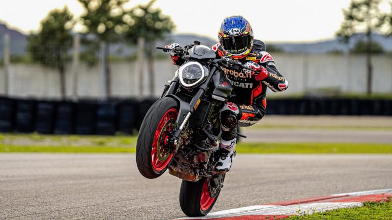 Ducati Monster νέα γενιά