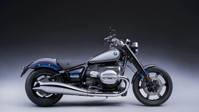 BMW R18