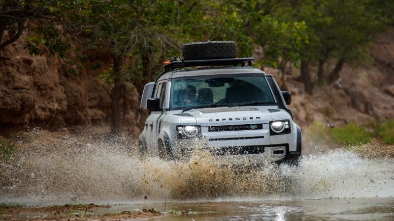 Land Rover Defender