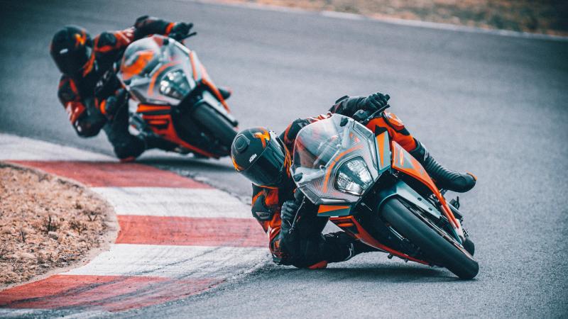 Νέες KTM RC 390 και RC 125 (+video) 2022