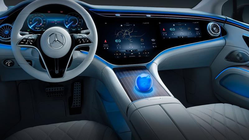 Mercedes Crystal Ball