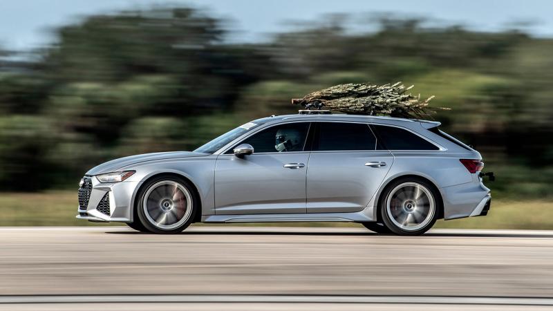 Audi RS6 Avant Christmas Tree