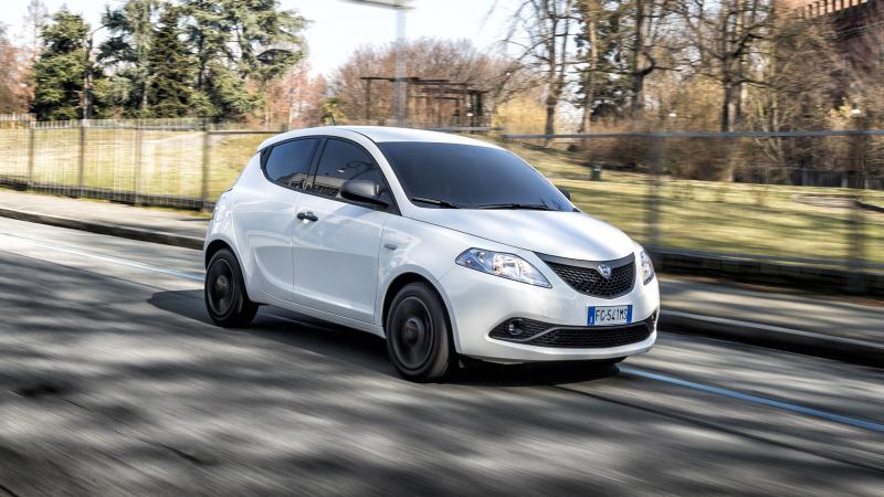 Lancia Ypsilon