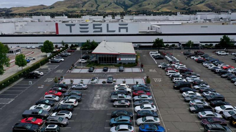 tesla factory 