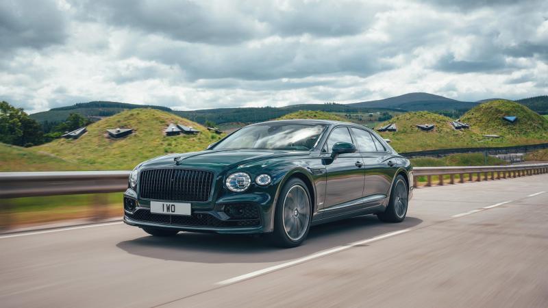 Bentley Flying Spur Hybrid