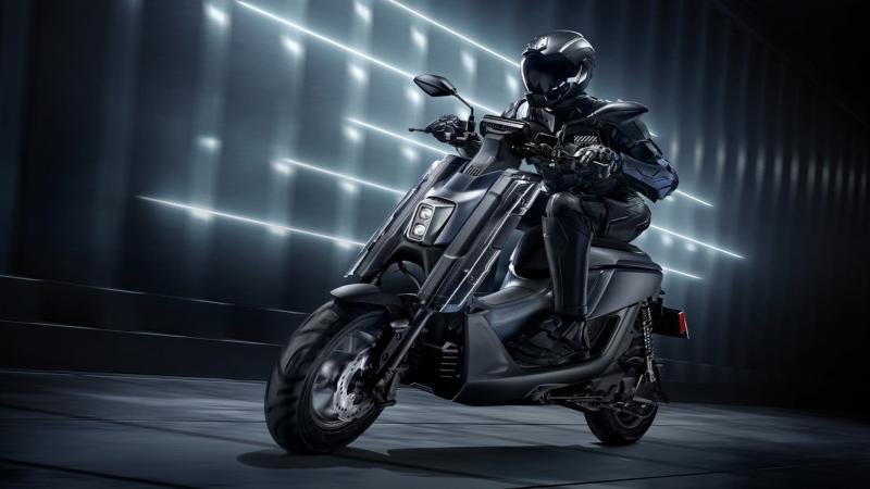 Νέο Yamaha EMF ηλεκτρικό scooter 2022