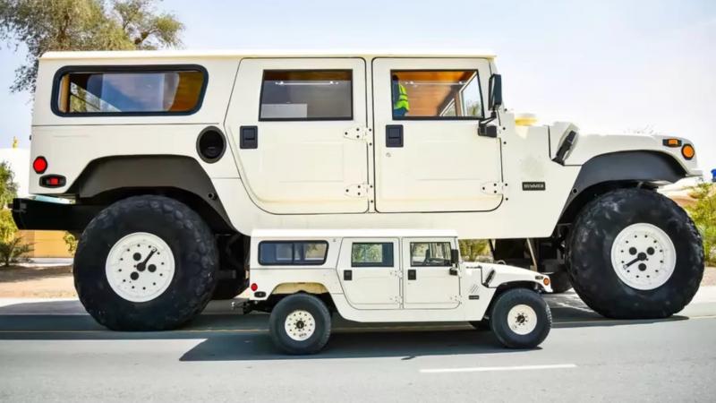 hummer megalitero ston kosmo