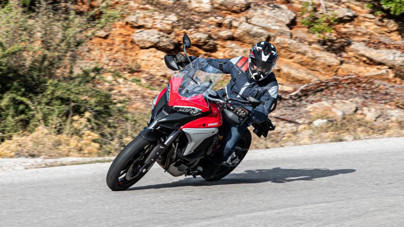 Δοκιμή Ducati Mylstistrada V4 S Sport carandmotor.gr