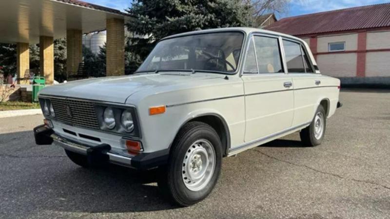 Lada VAZ-2106 1977