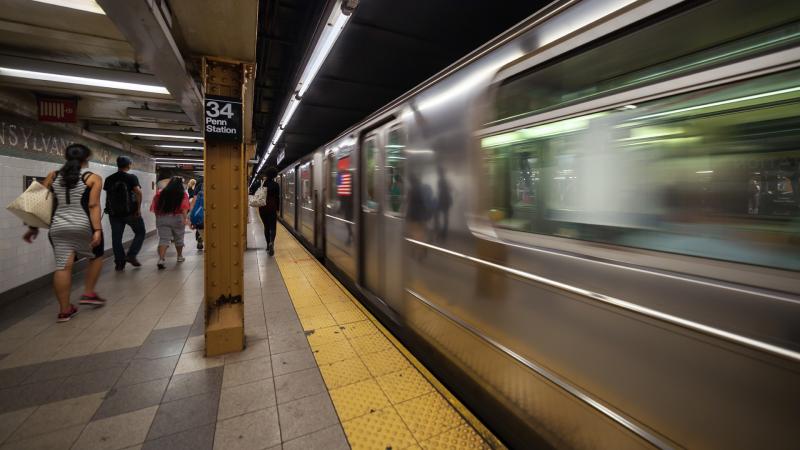 metro new york perissoteroi stathmoi