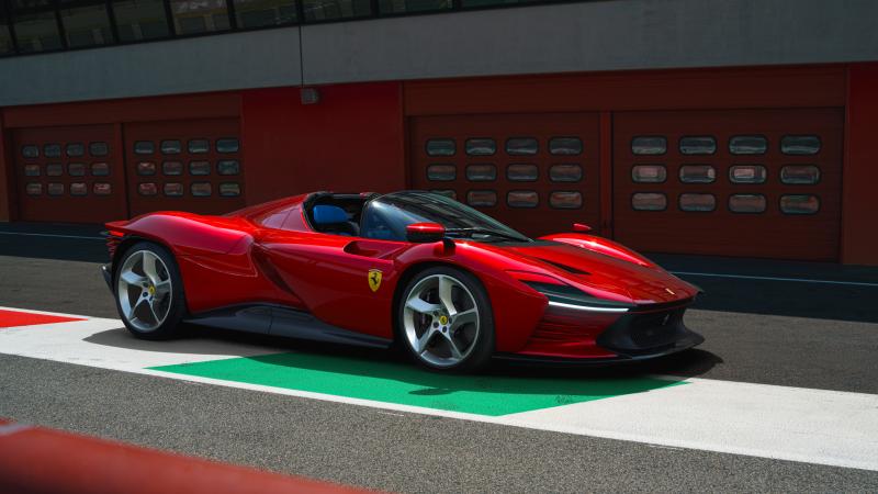 Ferrari νέα μοντέλα