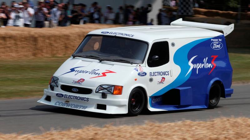 Ford Transit Supervan 1