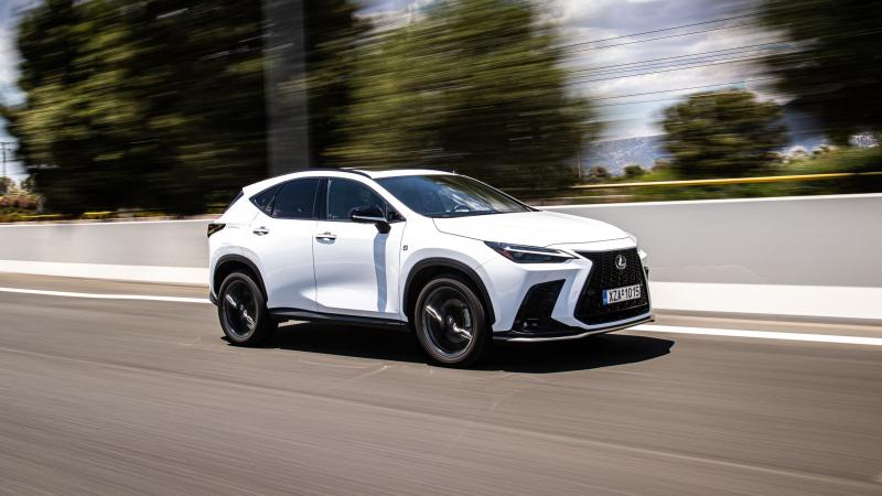 Lexus NX 450h+ 1