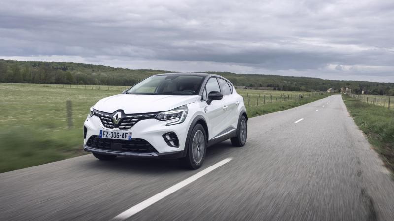 Renault Captur Hybrid E-Tense 145 1