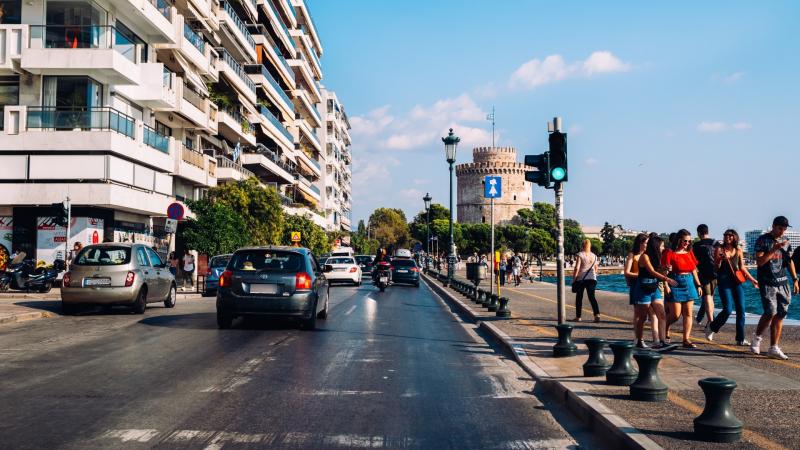 dorean theseis parking thessaloniki