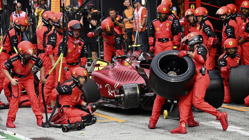 Ferrari Sainz Dutch GP 2022 Pit-stop