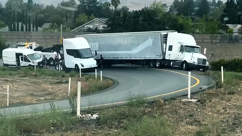 Tesla Semi Testing brakedown