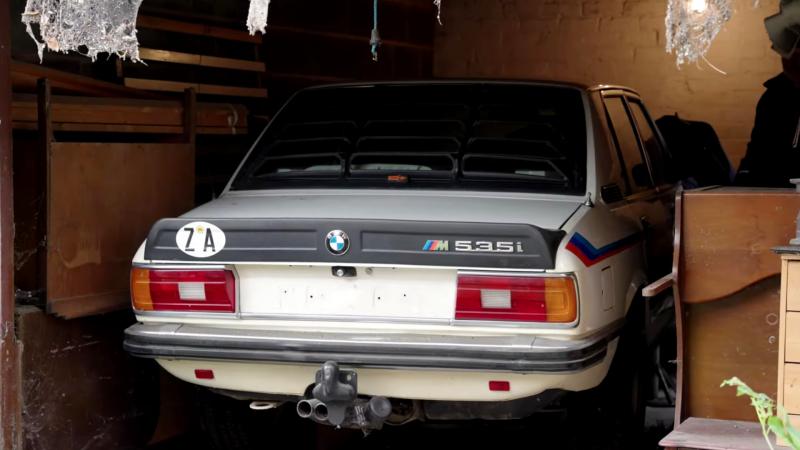Άθικτη θρυλική BMW M535i βρέθηκε σε γκαράζ έπειτα από 30 χρόνια