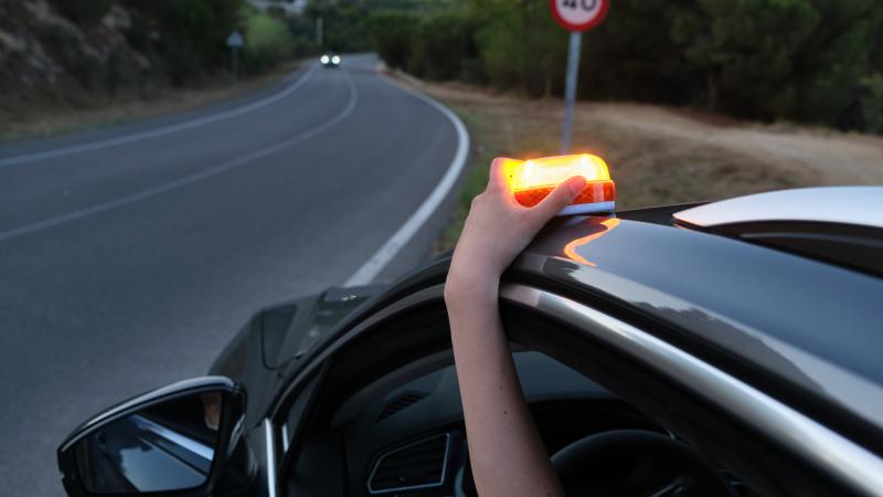 Υποχρεωτικός φάρος στο αυτοκίνητο