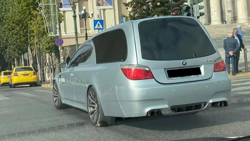 Ελληνική BMW M5 νεκροφόρα γίνεται viral