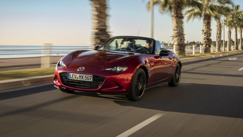 Mazda MX-5 2023 1