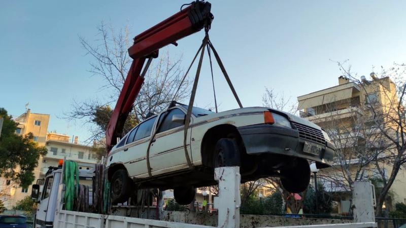 εγκαταλελειμμένα οχήματα Αθήνα