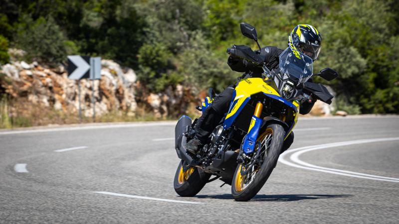 Ξεκίνησαν τα test rides της Suzuki -Πού θα οδηγήσετε το νέο V-Strom 800 DE