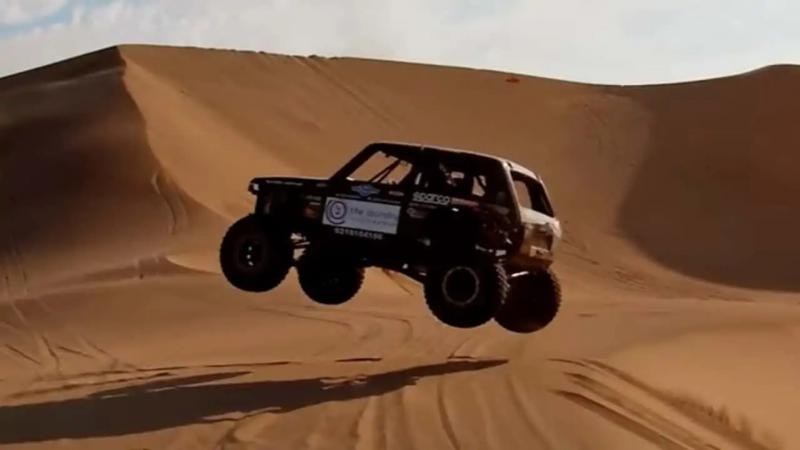 lada niva dune crawling