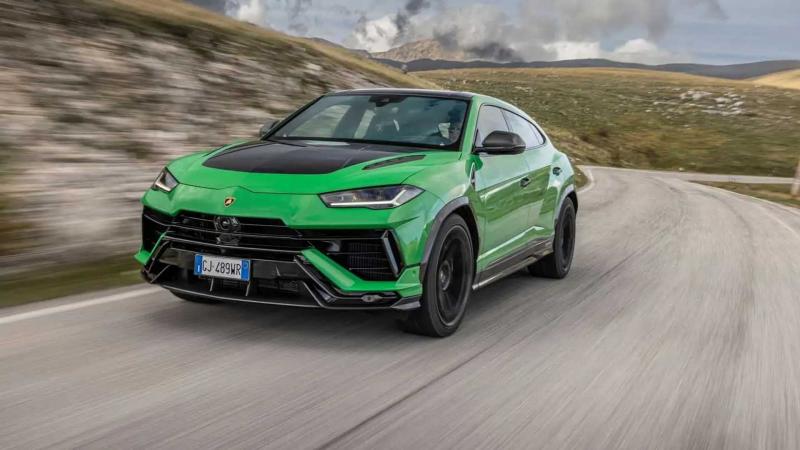 Lamborghini Urus V8 Performante