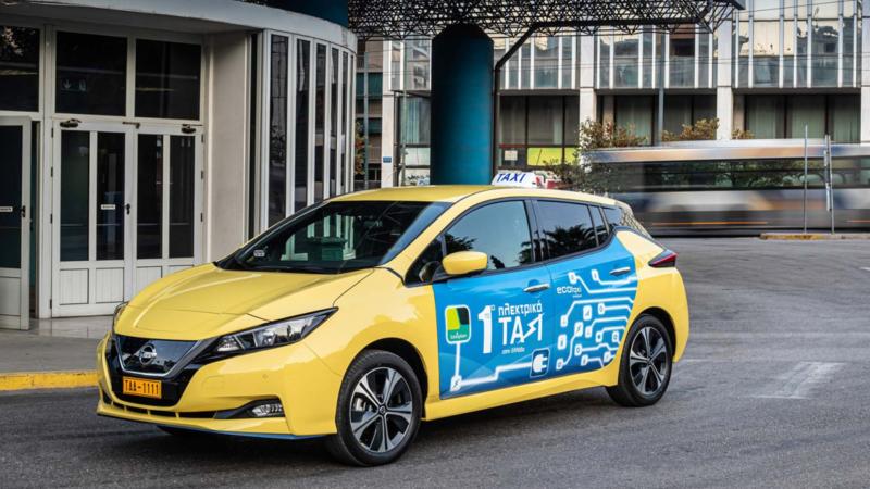 nissan leaf taxi 