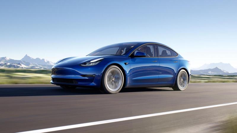 Tesla Model 3 με 17.000 ευρώ 2023