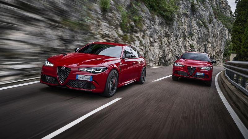 Alfa Romeo Giulia & Stelvio Quadrifoglio 2023 1