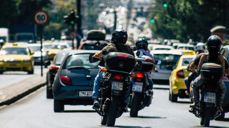Μοτοσικλέτες αυτοκίνητα