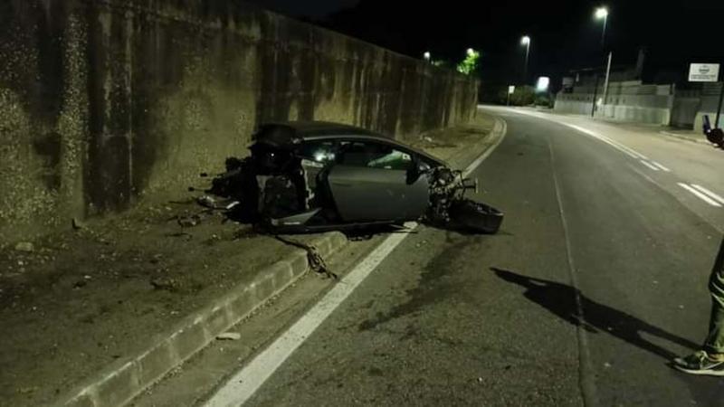 Lamborghini crash Napoli 1