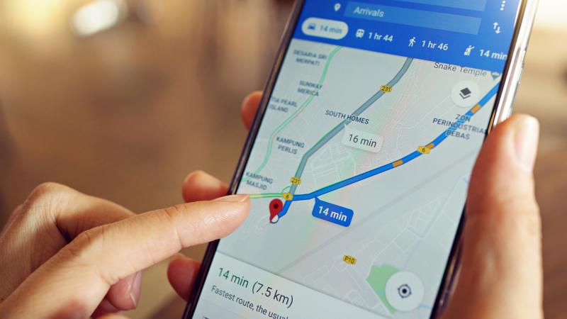 Γιατί τα Google Maps δείχνουν διαφορετική ταχύτητα από το κοντέρ του αυτοκινήτου