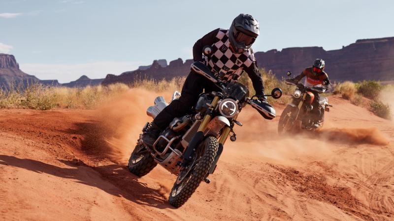 Νέες Triumph Scrambler 1200 X και XE 2023