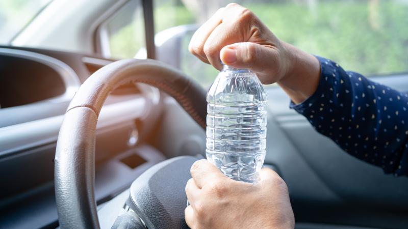 Νερό στο αυτοκίνητο το πρόστιμο που σε περιμένει 2023