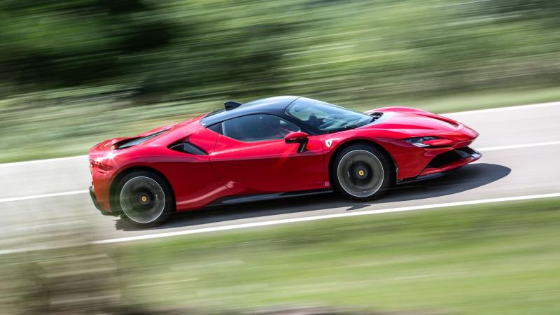 Ferrari SF90 Stradale