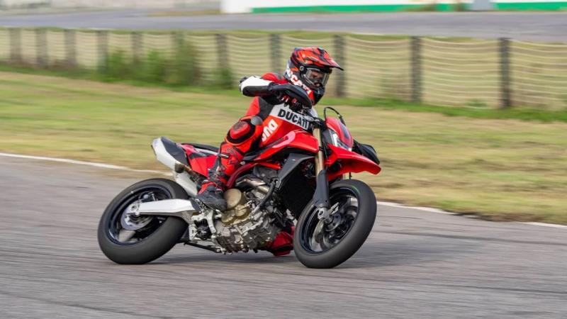 ducati hypermotard