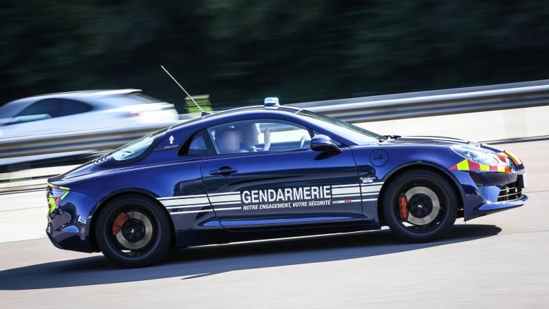 Ατύχημα για το ταχύτερο περιπολικό της Γαλλίας -Alpine A110