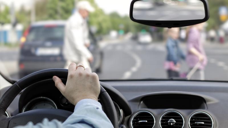 Όλοι περνούν με κόκκινο και κανείς δεν τιμωρείται