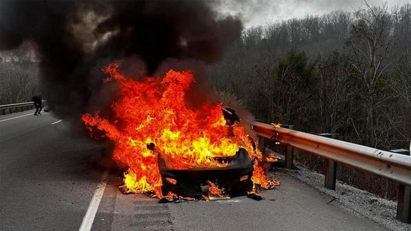 Τέλος οι φωτιές στα ηλεκτρικά αυτοκίνητα - Το νέο υλικό που αλλάζει τα δεδομένα