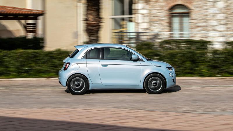 FIAT 500e 1